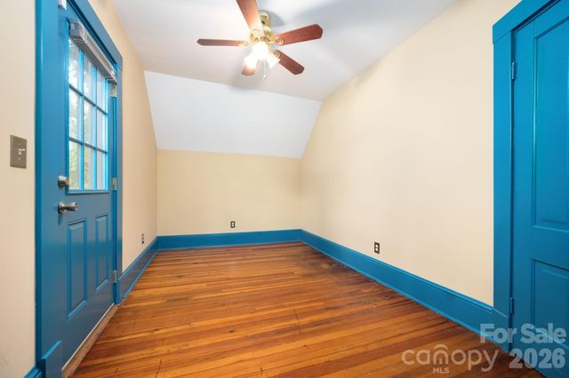 11 Cullowhee Street, Asheville, NC 28801