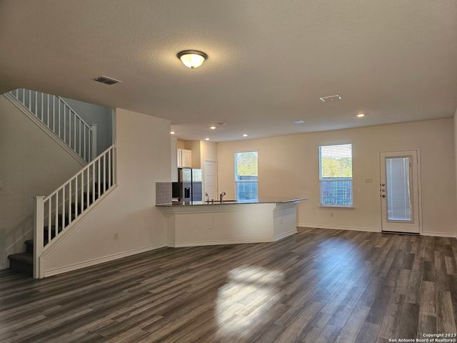 4955 Usaa Blvd Unit 21, San Antonio, TX 78240