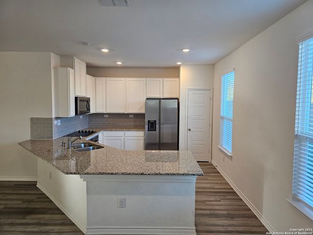 4955 Usaa Blvd Unit 21, San Antonio, TX 78240