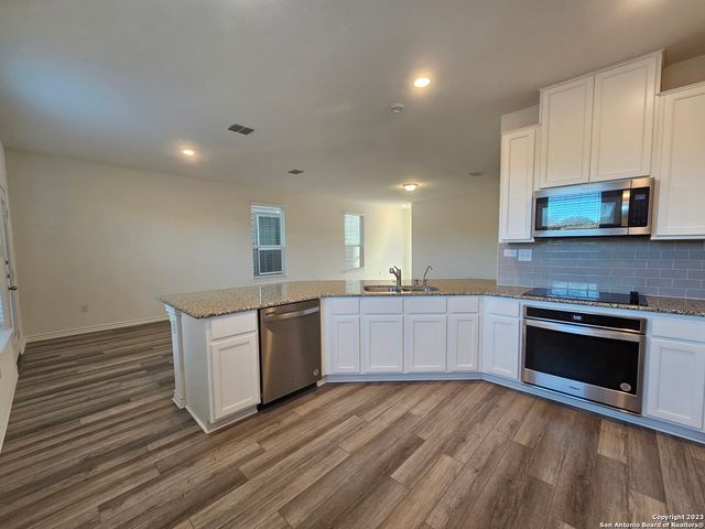 4955 Usaa Blvd Unit 21, San Antonio, TX 78240