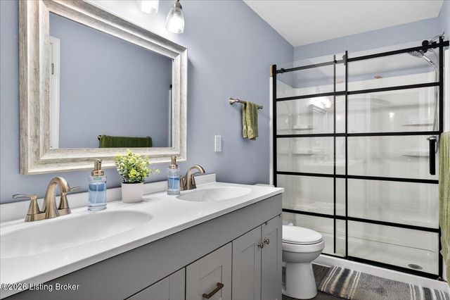 31 Wallace Ave, Shelbyville, KY 40065