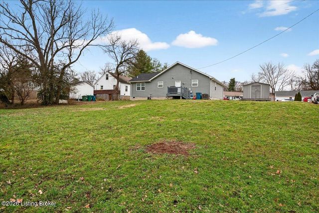 31 Wallace Ave, Shelbyville, KY 40065