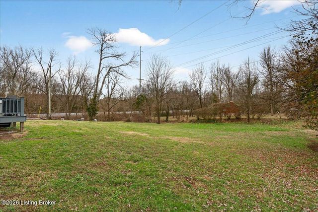 31 Wallace Ave, Shelbyville, KY 40065