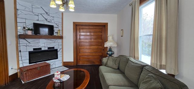 205 S Dettman Road, Leoni Twp, MI 49203