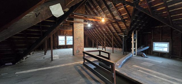 205 S Dettman Road, Leoni Twp, MI 49203