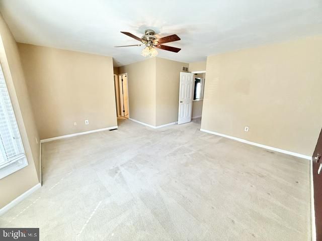 16 MARTIN CT, Newtown, PA 18940