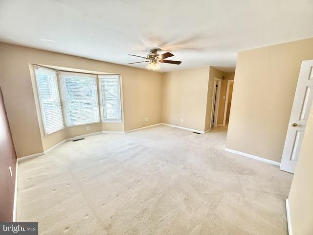 16 MARTIN CT, Newtown, PA 18940