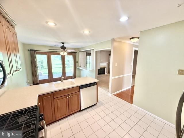 16 MARTIN CT, Newtown, PA 18940