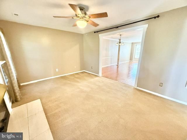 16 MARTIN CT, Newtown, PA 18940