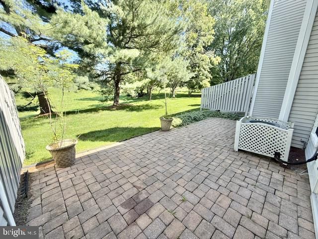16 MARTIN CT, Newtown, PA 18940