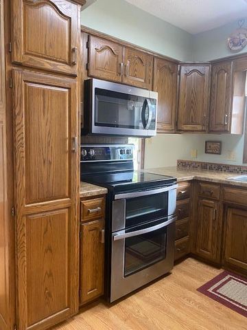 1413 21st Street S, Fargo, ND 58103