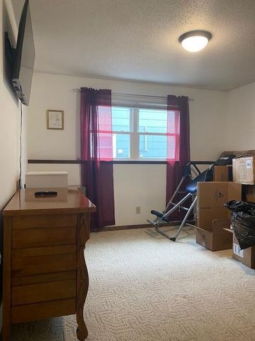 1413 21st Street S, Fargo, ND 58103