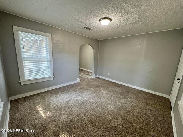 540 E 56TH Street, Jacksonville, FL 32208