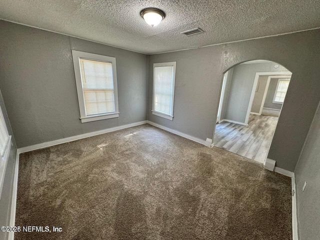 540 E 56TH Street, Jacksonville, FL 32208