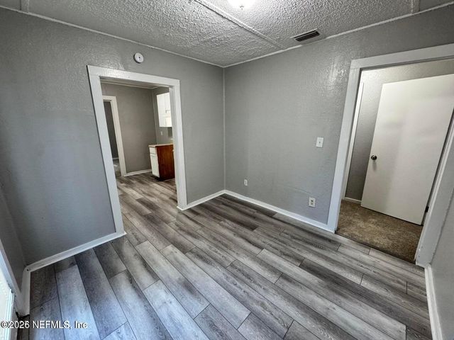 540 E 56TH Street, Jacksonville, FL 32208