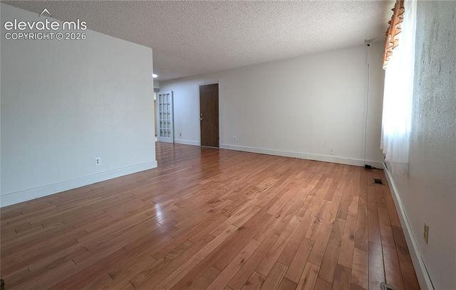 3241 Foxridge Drive, Colorado Springs, CO 80916