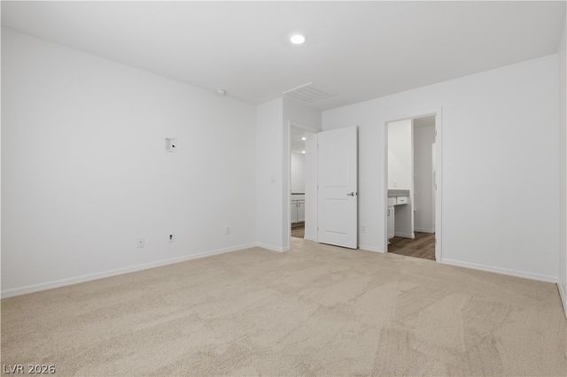 6808 Warthog Avenue, Las Vegas, NV 89156