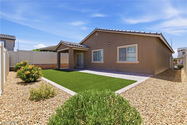 6808 Warthog Avenue, Las Vegas, NV 89156