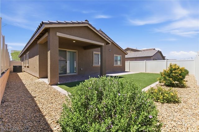 6808 Warthog Avenue, Las Vegas, NV 89156