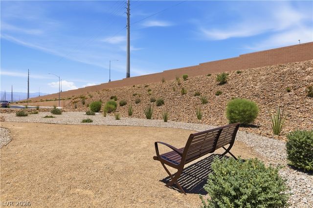 6808 Warthog Avenue, Las Vegas, NV 89156