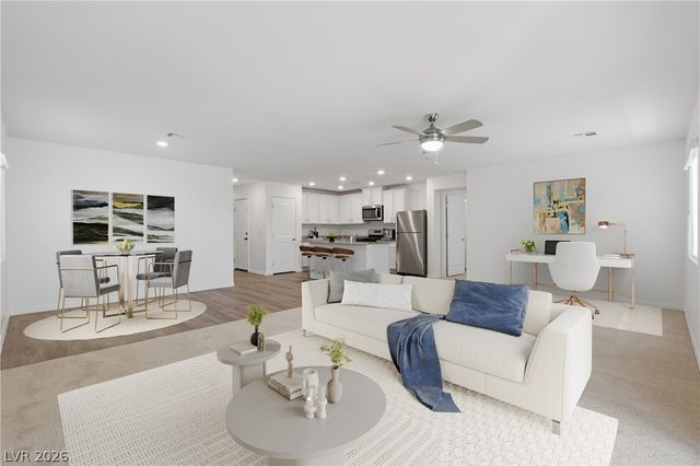 6808 Warthog Avenue, Las Vegas, NV 89156