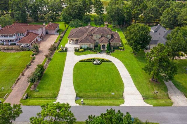 28427 Woodsons Lake Drive, Spring, TX 77386