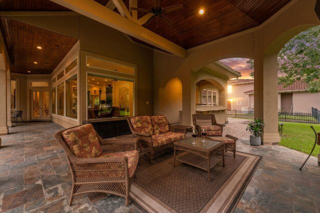 28427 Woodsons Lake Drive, Spring, TX 77386