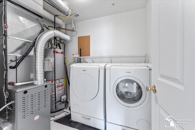 2767 Riverside Drive, Trenton, MI 48173