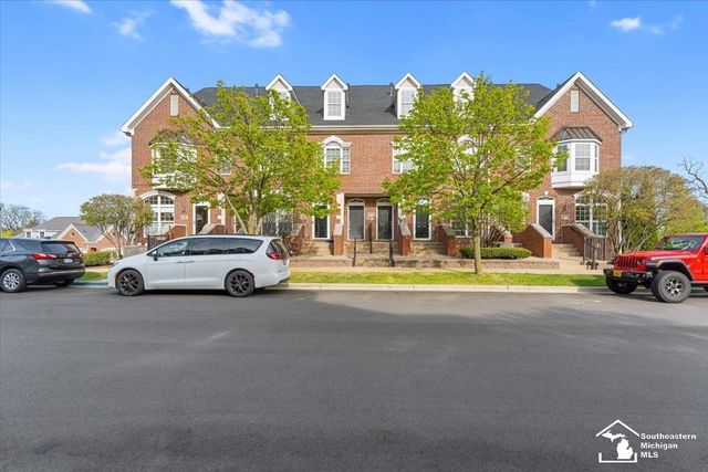 2767 Riverside Drive, Trenton, MI 48173