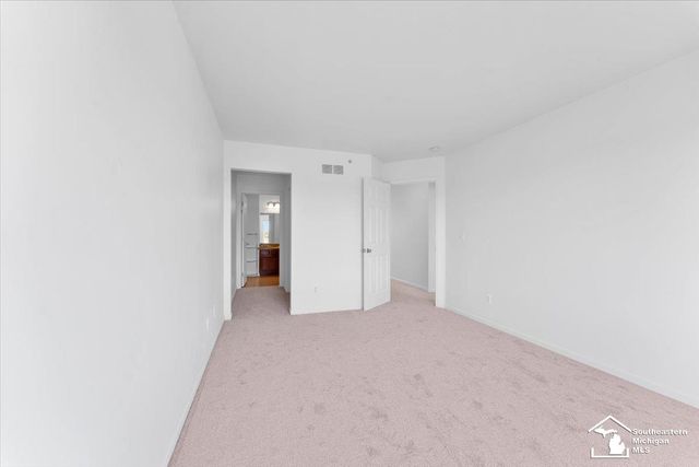 2767 Riverside Drive, Trenton, MI 48173