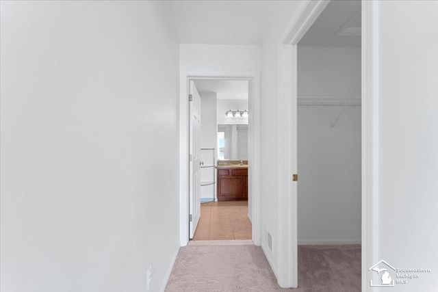 2767 Riverside Drive, Trenton, MI 48173