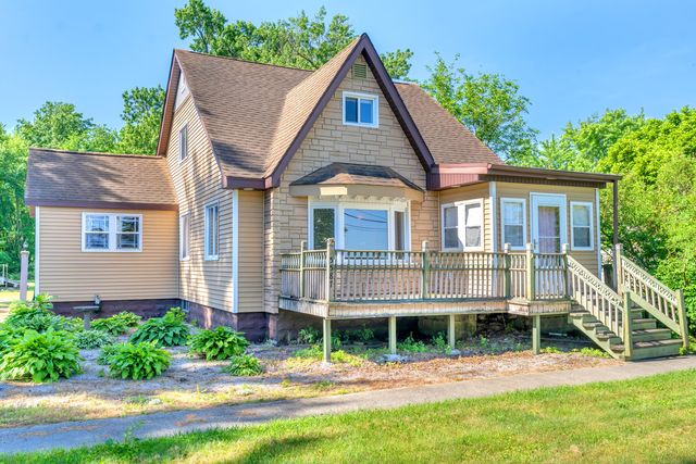 5587 W In-10, Demotte, IN 46310