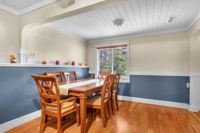 5587 W In-10, Demotte, IN 46310