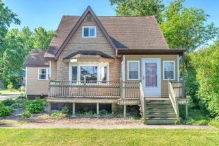 5587 W In-10, Demotte, IN 46310