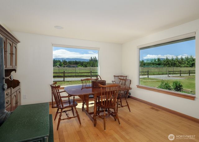 214 Edmonson Drive, Sequim, WA 98382