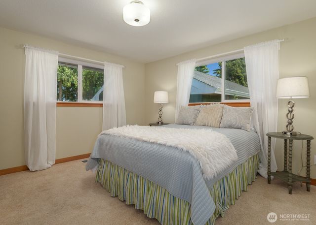 214 Edmonson Drive, Sequim, WA 98382