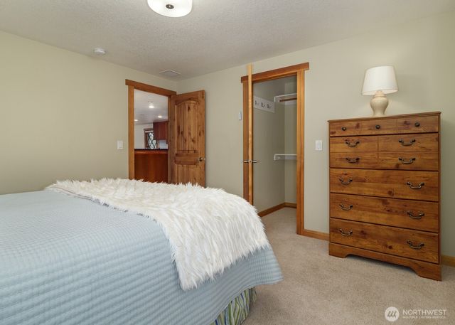 214 Edmonson Drive, Sequim, WA 98382