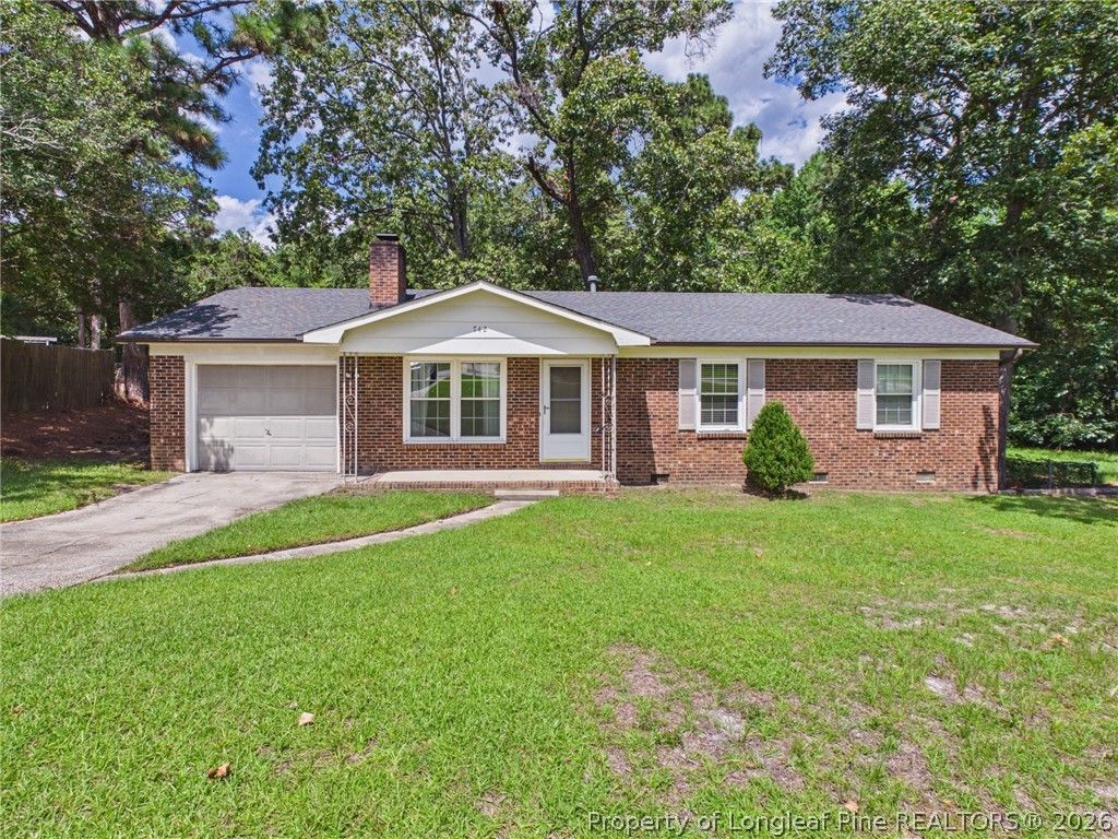 742 Appalachin Drive, Fayetteville, NC 28311 — exterior