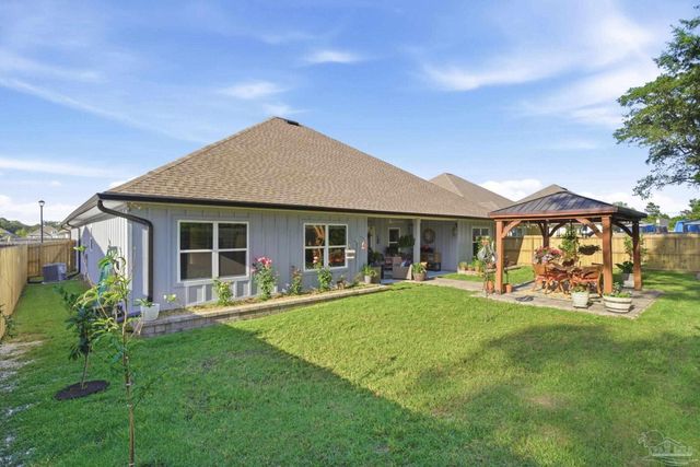 2078 Refuge Cir, Gulf Breeze, FL 32563