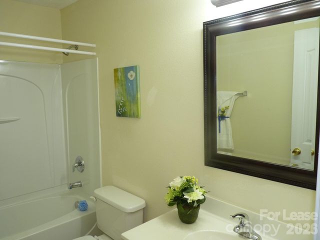 1701 Wilburn Park Lane NW, Charlotte, NC 28269