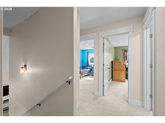 352 Se 68TH Ave, Hillsboro, OR 97123
