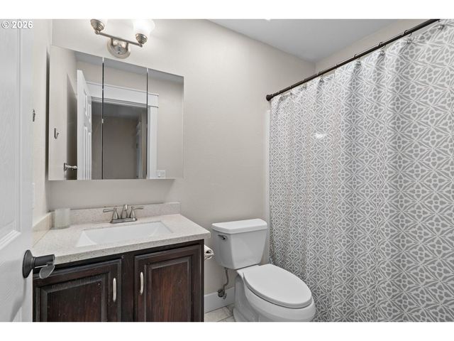 352 Se 68TH Ave, Hillsboro, OR 97123
