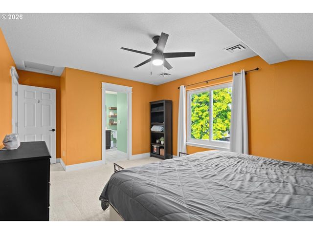 352 Se 68TH Ave, Hillsboro, OR 97123