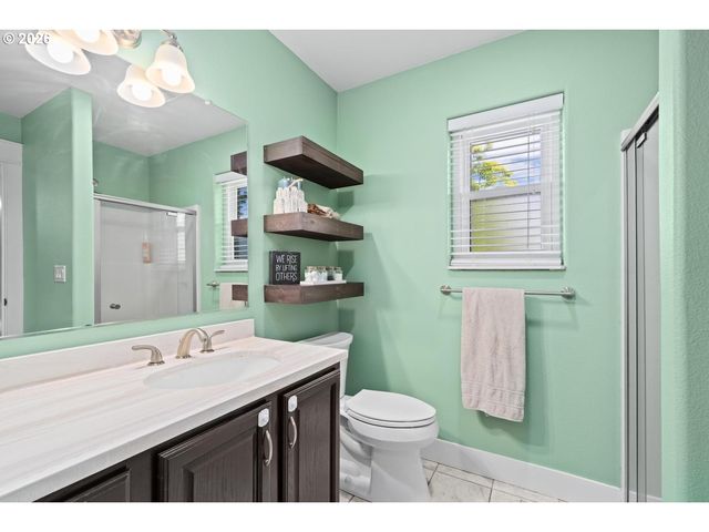 352 Se 68TH Ave, Hillsboro, OR 97123