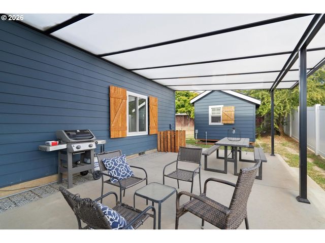 352 Se 68TH Ave, Hillsboro, OR 97123
