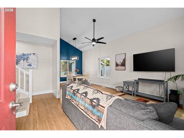 352 Se 68TH Ave, Hillsboro, OR 97123