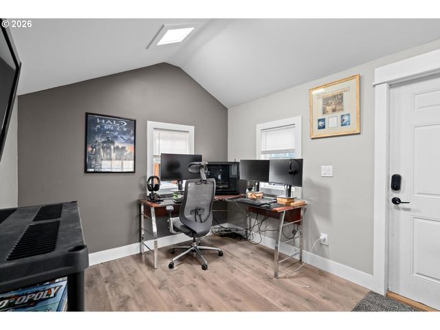 352 Se 68TH Ave, Hillsboro, OR 97123