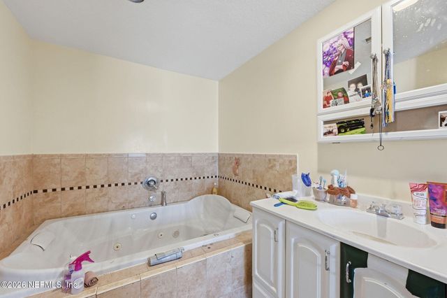 118 PARKIN Road, Pomona Park, FL 32181