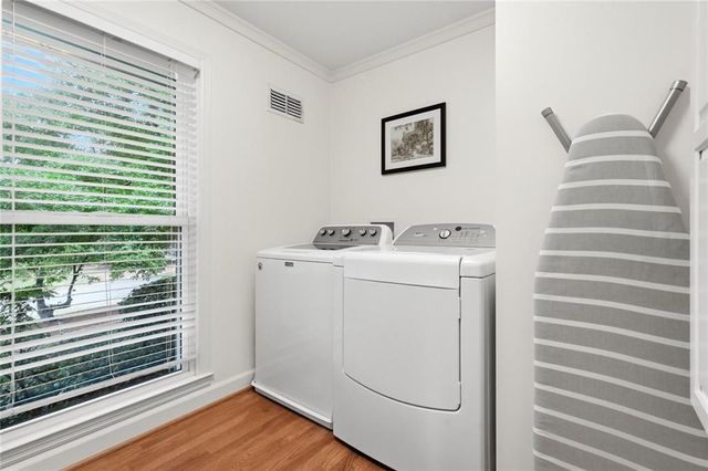 1076 Coronation Drive, Atlanta, GA 30338