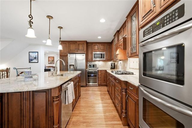 1076 Coronation Drive, Atlanta, GA 30338